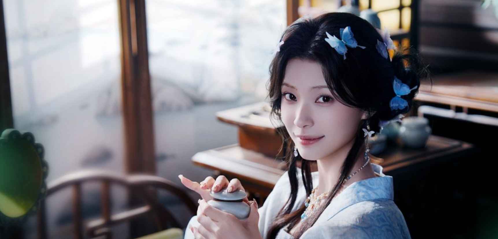 完蛋,我被美女包围了2 第1张 完蛋,我被美女包围了2 第1张